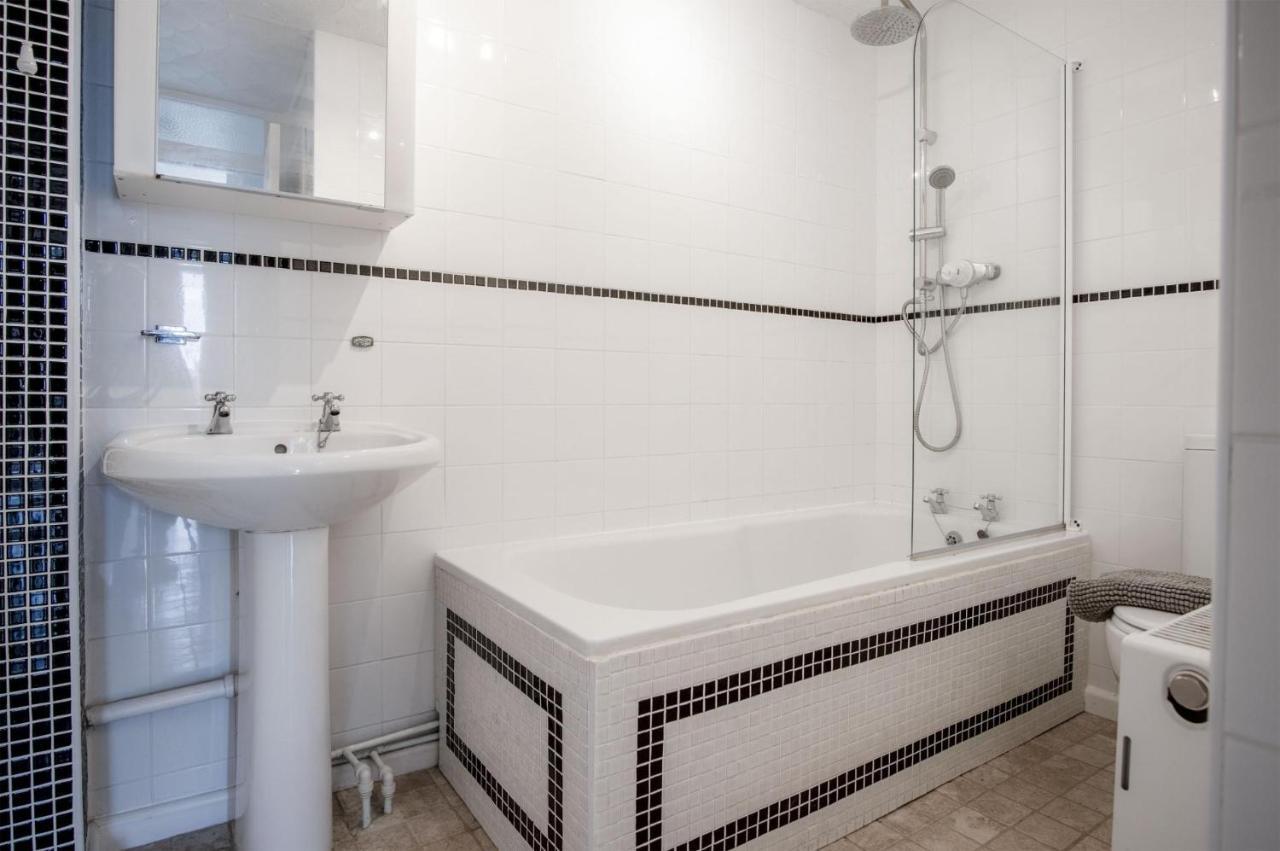 Captains Walk - 4 Bedroom Apartment - Saundersfoot Zewnętrze zdjęcie