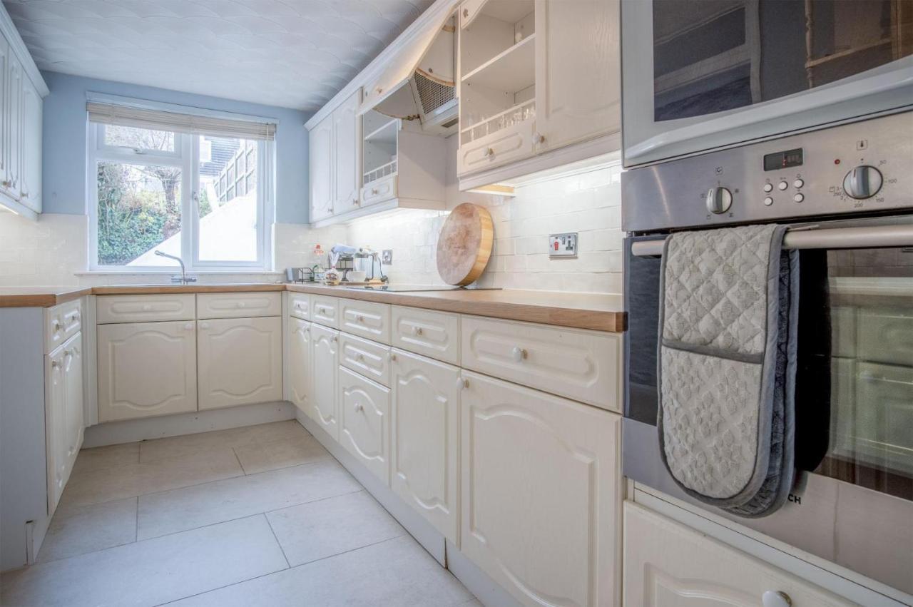 Captains Walk - 4 Bedroom Apartment - Saundersfoot Zewnętrze zdjęcie