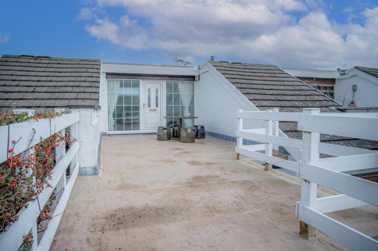 Captains Walk - 4 Bedroom Apartment - Saundersfoot Zewnętrze zdjęcie